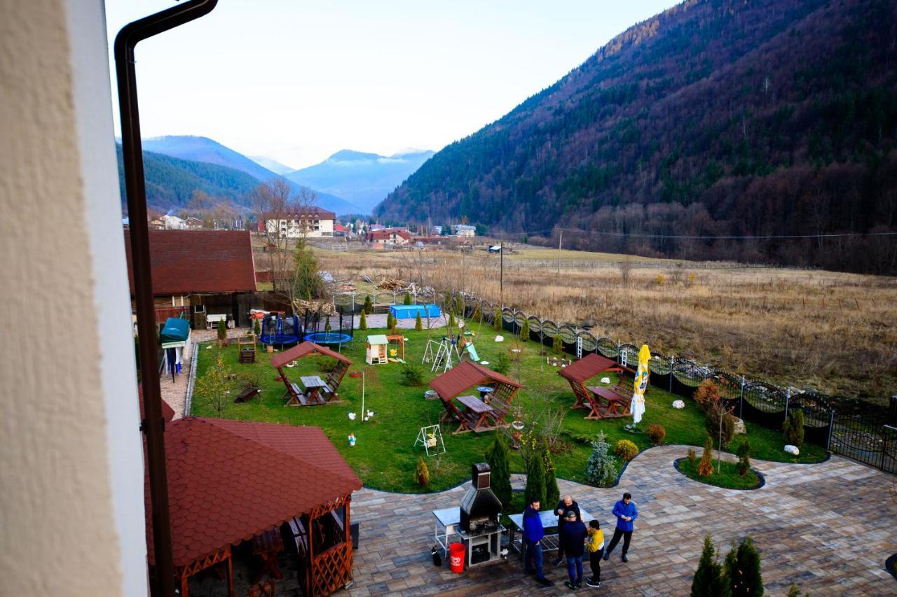 Pensiunea Grande Lepşa Esterno foto