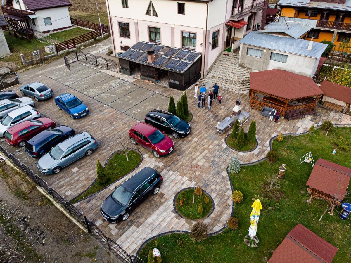 Pensiunea Grande Lepşa Esterno foto
