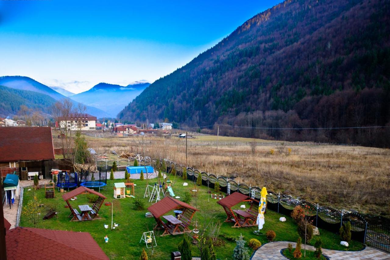Pensiunea Grande Lepşa Esterno foto
